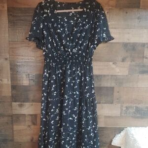 Bloomchic floral dress size 12